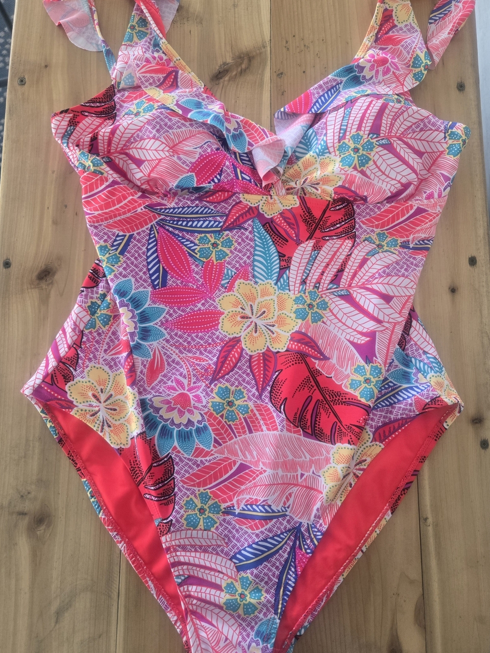 Caribbean Joe Womens Pink Floral Tropical Ruffle One-Piece Swimsuit